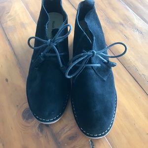 Hush puppies black ankle boots